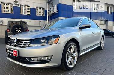 Седан Volkswagen Passat 2014 в Одесі