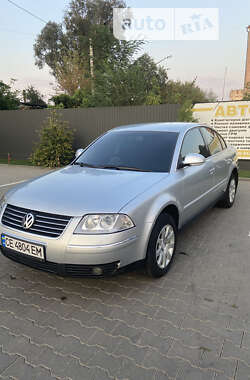 Седан Volkswagen Passat 2003 в Чернівцях