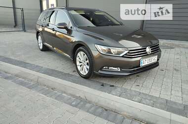 Универсал Volkswagen Passat 2015 в Ивано-Франковске