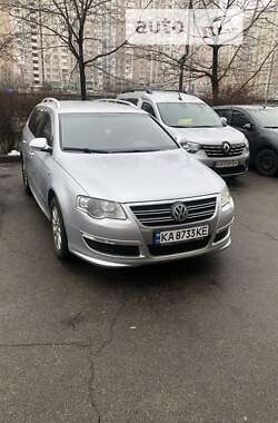 Универсал Volkswagen Passat 2010 в Киеве