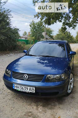 Седан Volkswagen Passat 1998 в Бару