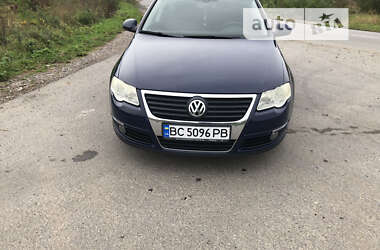 Універсал Volkswagen Passat 2008 в Самборі