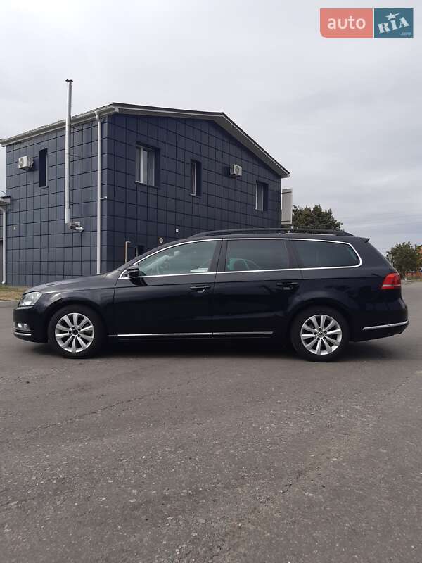 Универсал Volkswagen Passat 2011 в Лохвице фото 8 Универсал Volkswagen Passat 2011 в Лохвице