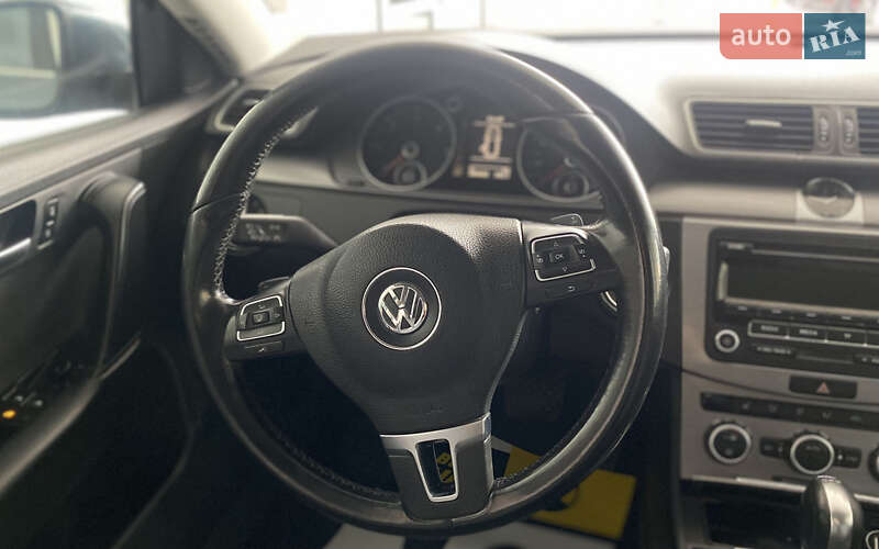 Універсал Volkswagen Passat 2015 в Шептицькому