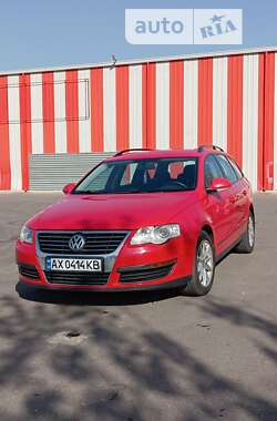 Универсал Volkswagen Passat 2010 в Харькове