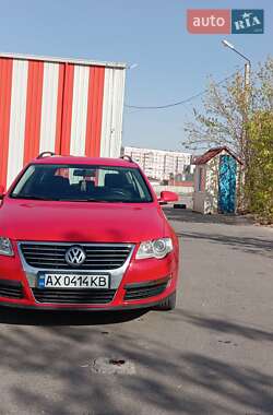 Универсал Volkswagen Passat 2010 в Харькове