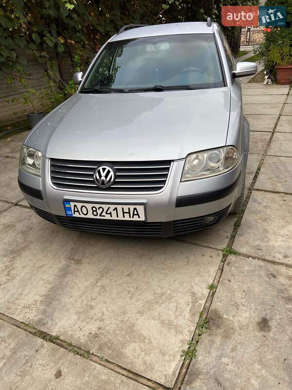 Универсал Volkswagen Passat 2002 в Виноградове