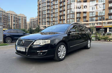 Универсал Volkswagen Passat 2006 в Киеве