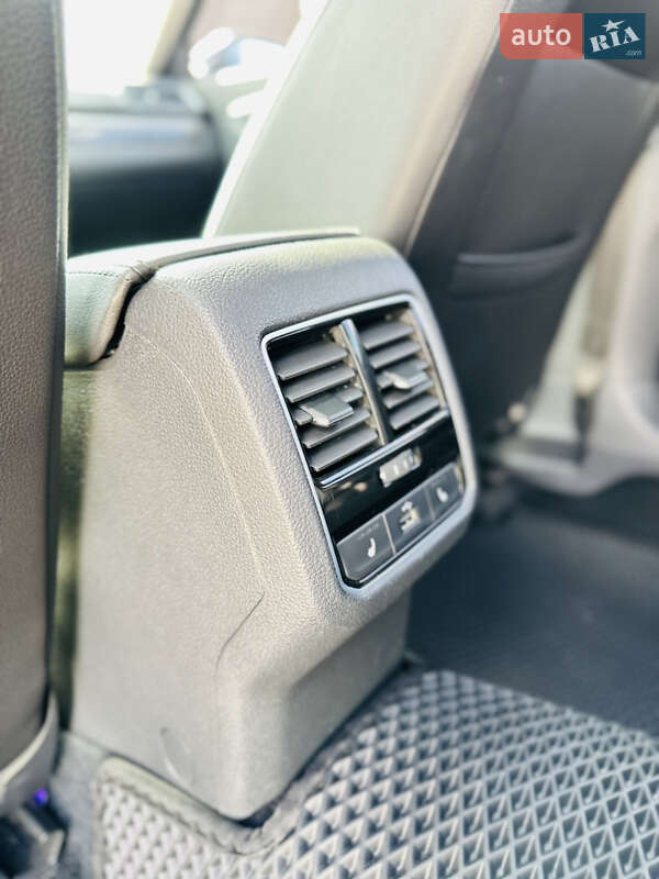 Седан Volkswagen Passat 2018 в Ізмаїлі