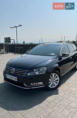 Універсал Volkswagen Passat 2012 в Івано-Франківську