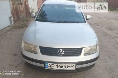 Седан Volkswagen Passat 1997 в Запоріжжі