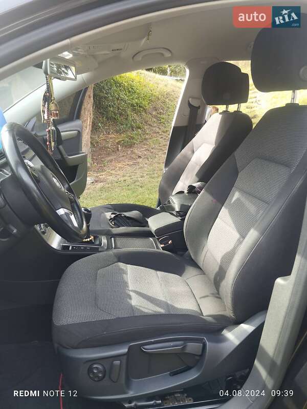 Універсал Volkswagen Passat 2014 в Тернополі