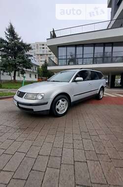 Универсал Volkswagen Passat 1997 в Львове