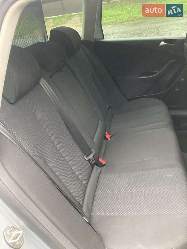 Універсал Volkswagen Passat 2010 в Виноградові