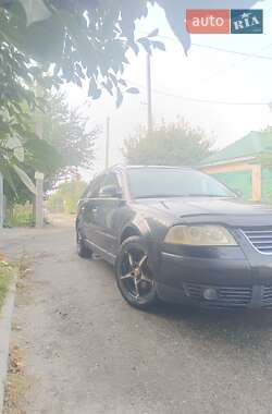 Универсал Volkswagen Passat 2004 в 
