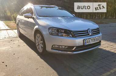 Универсал Volkswagen Passat 2014 в Киеве