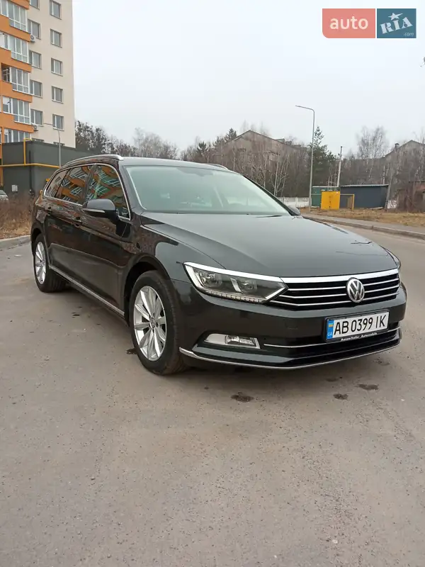 Volkswagen Passat 2017 VIN WVWZZZ3CZJE115885 фото оголошення 30 з 77
