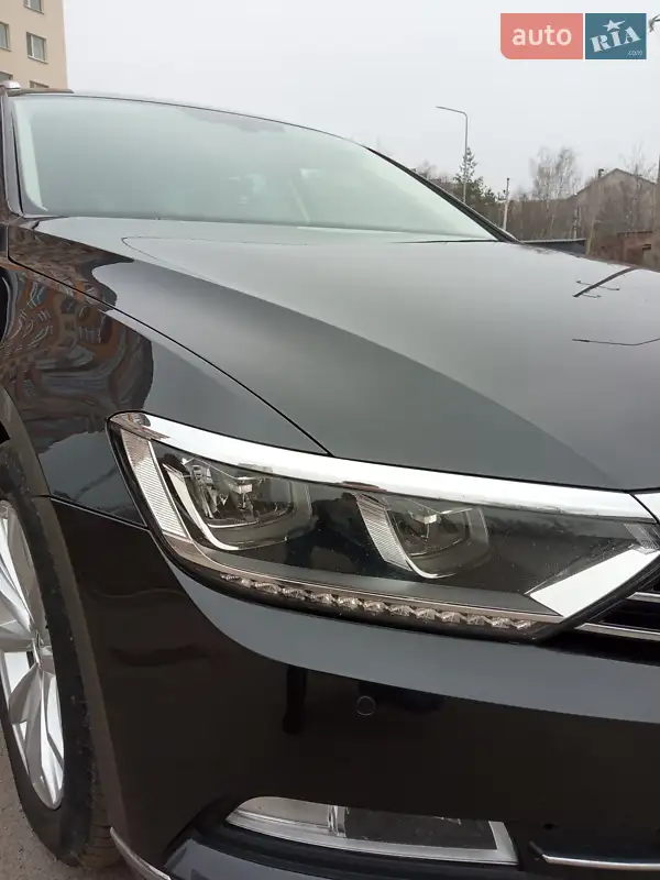 Volkswagen Passat 2017 VIN WVWZZZ3CZJE115885 фото оголошення 29 з 77