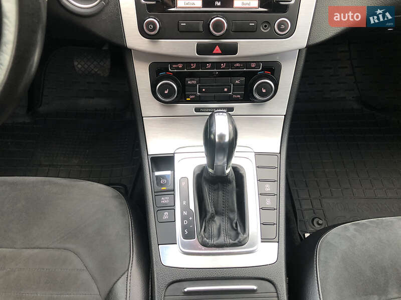 Универсал Volkswagen Passat 2011 в Львове фото 8 Универсал Volkswagen Passat 2011 в Львове