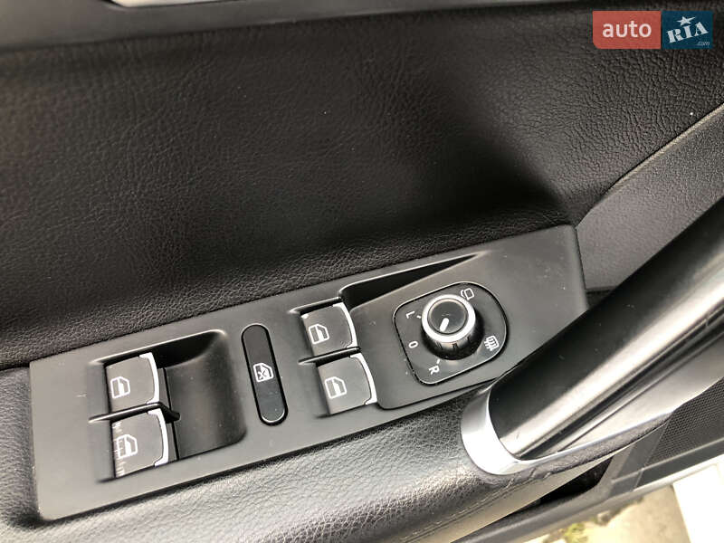 Универсал Volkswagen Passat 2011 в Львове фото 11 Универсал Volkswagen Passat 2011 в Львове