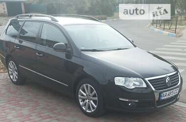 Універсал Volkswagen Passat 2008 в Хоролі