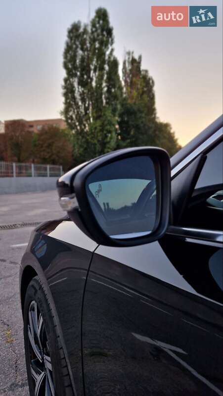 Седан Volkswagen Passat 2016 в Кропивницком