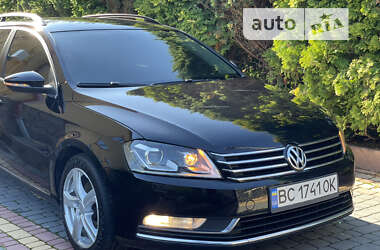 Универсал Volkswagen Passat 2012 в Самборе