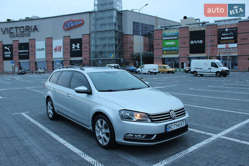 Универсал Volkswagen Passat 2012 в Львове