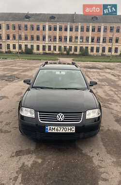 Універсал Volkswagen Passat 2005 в Житомирі