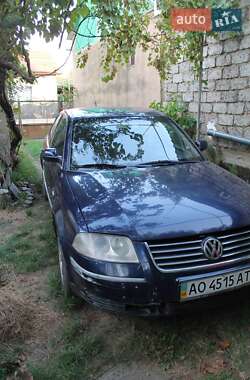 Седан Volkswagen Passat 2001 в Виноградове