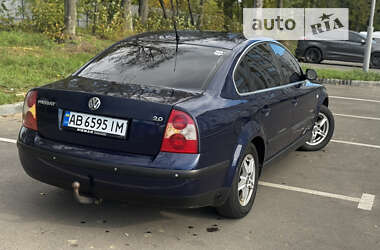 Седан Volkswagen Passat 2001 в Литине