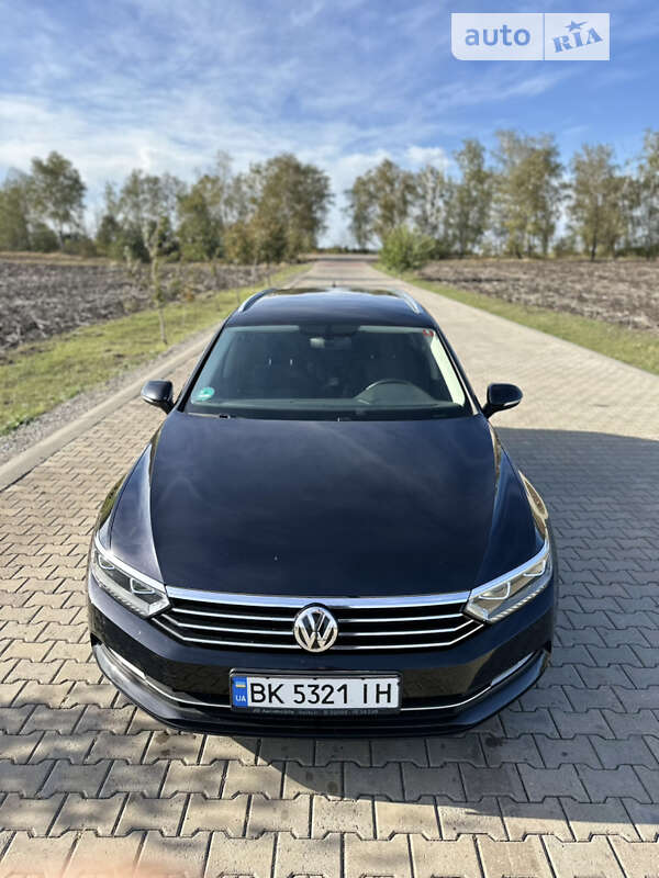Универсал Volkswagen Passat 2017 в Виннице