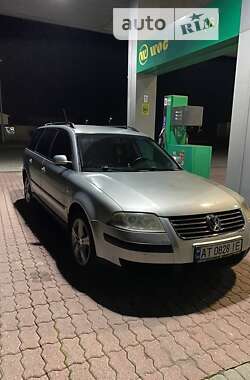 Универсал Volkswagen Passat 2002 в Калуше