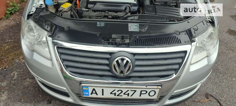 Универсал Volkswagen Passat 2008 в Киеве