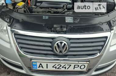 Універсал Volkswagen Passat 2008 в 