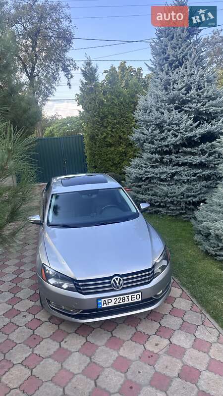 Седан Volkswagen Passat 2012 в Запорожье