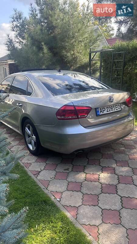 Седан Volkswagen Passat 2012 в Запорожье