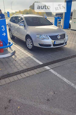 Универсал Volkswagen Passat 2008 в Киеве