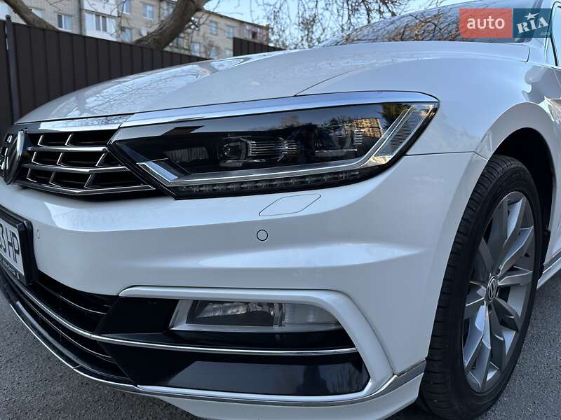 Седан Volkswagen Passat 2018 в Кременчуге