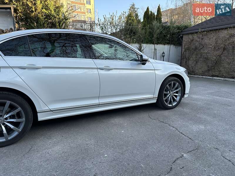 Седан Volkswagen Passat 2018 в Кременчуге