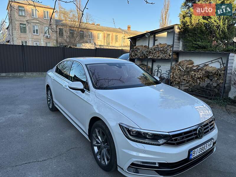 Седан Volkswagen Passat 2018 в Кременчуге