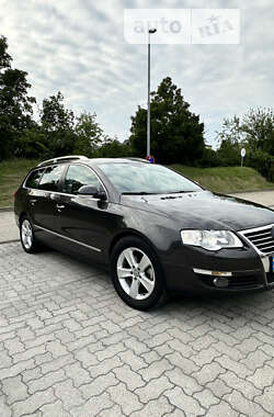 Універсал Volkswagen Passat 2010 в Копичинці