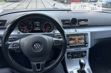 Універсал Volkswagen Passat 2010 в Львові