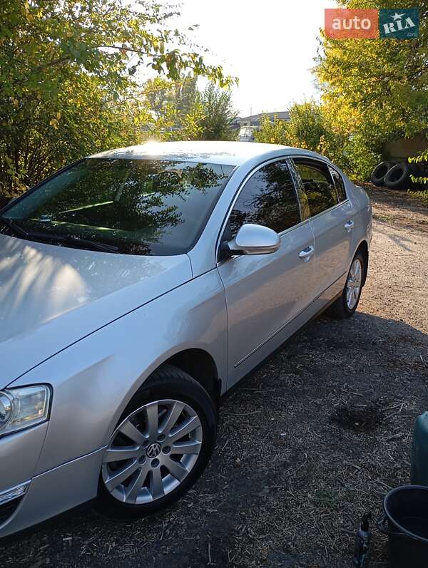 Седан Volkswagen Passat 2008 в Кривом Роге фото 22 Седан Volkswagen Passat 2008 в Кривом Роге