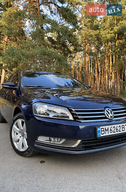 Универсал Volkswagen Passat 2011 в 