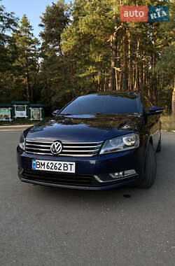 Универсал Volkswagen Passat 2011 в 
