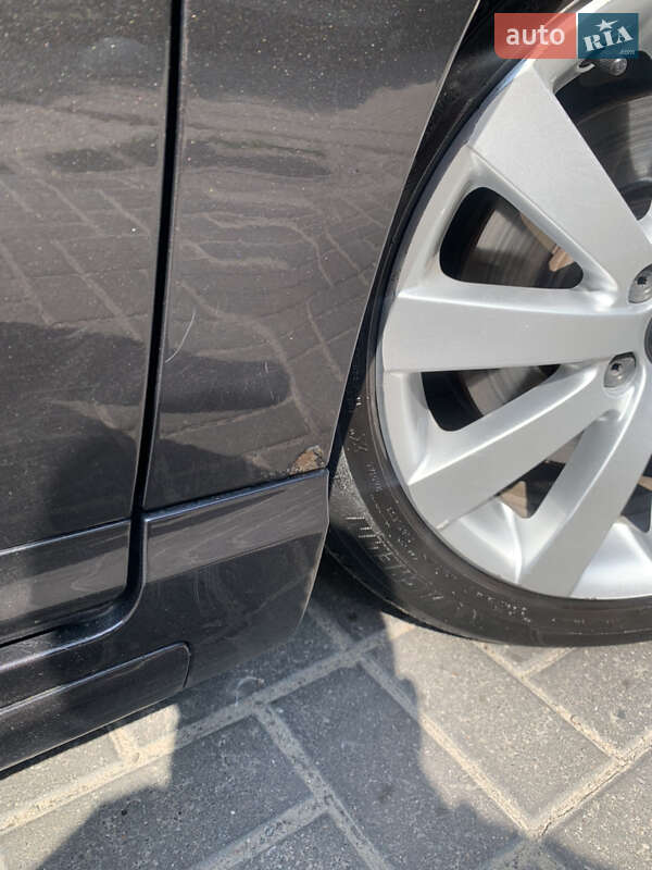 Универсал Volkswagen Passat 2010 в Львове