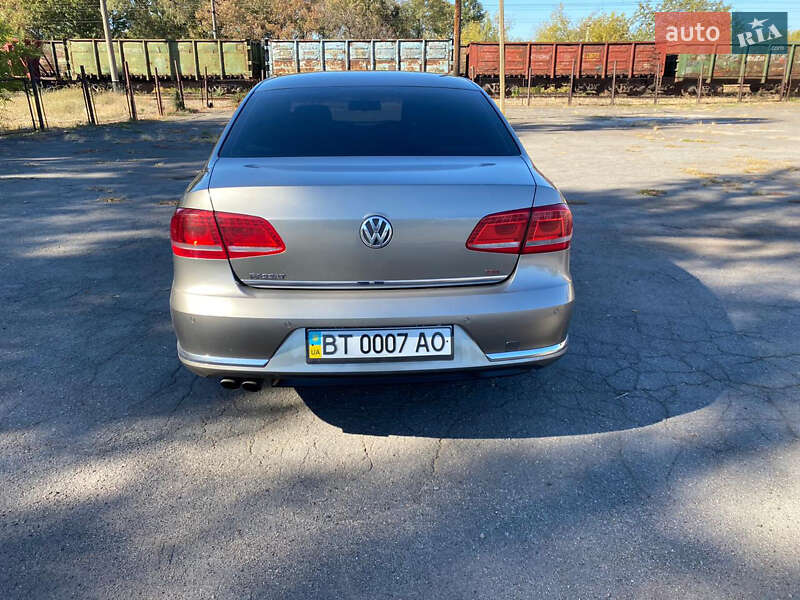 Седан Volkswagen Passat 2013 в Кривому Розі
