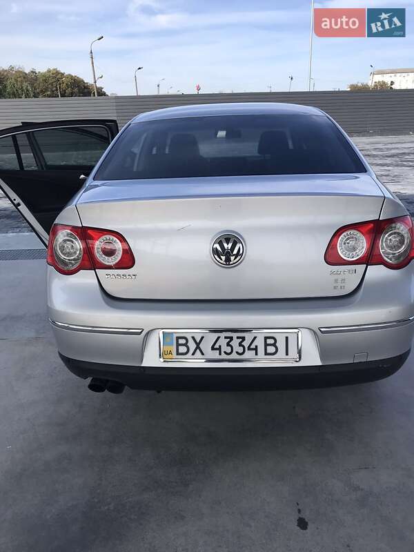 Седан Volkswagen Passat 2006 в Кам'янець-Подільському