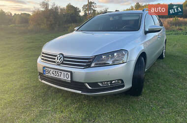 Универсал Volkswagen Passat 2013 в Тернополе